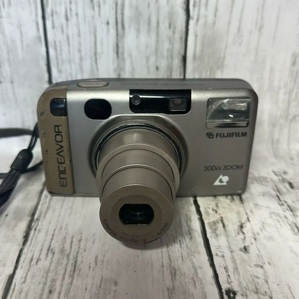 FujiFilm‎ Endeavor 300ix Zoom APS Point and Shoot Film Camera